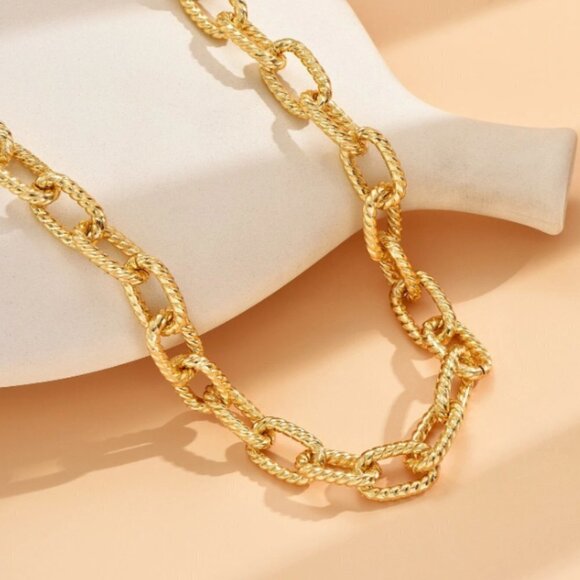 Minimalist Chain Necklace Yellow Gold Color 012426 - Picture 3 of 4